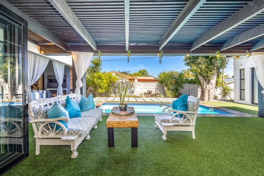 5 Bedroom Property for Sale in Elim Western Cape